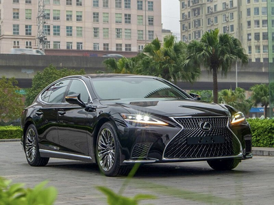 Lexus LS500